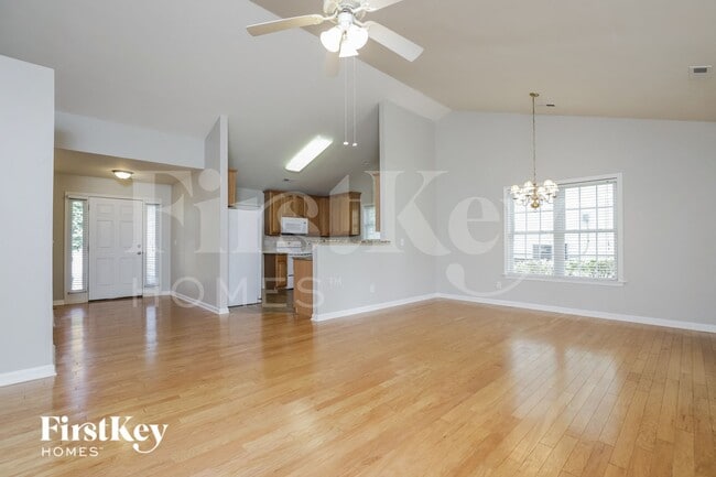 Photo - 6107 Black Willow Dr