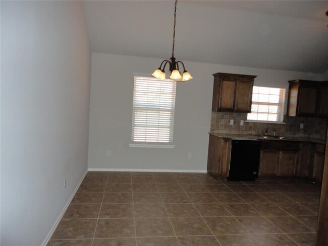 Photo - 5802 Clearwater Dr