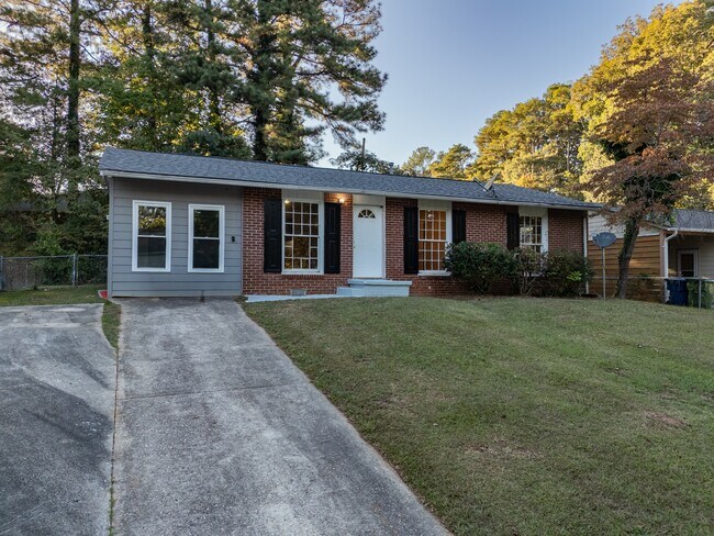 Photo - 2194 Baywood Dr SE