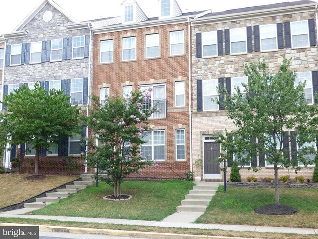 Building Photo - 1604 Kinnaird Terrace NE