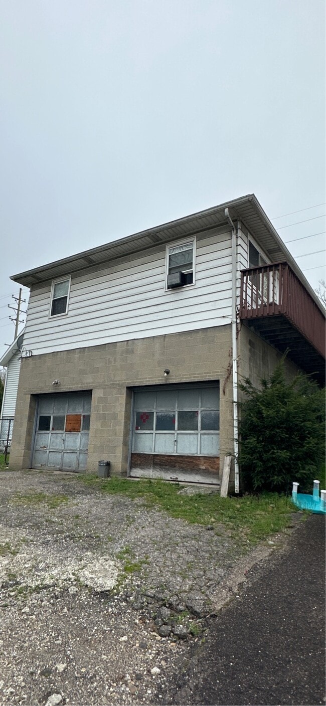 Photo - 1791 Manchester Rd Unit 1