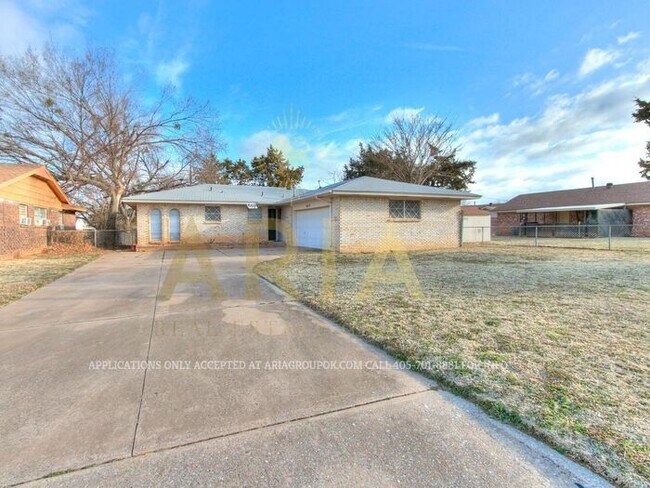 Midwest City 3 Bed 2 Bath House! - Midwest City 3 Bed 2 Bath House!