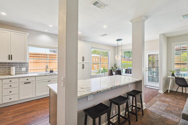 Photo - 746 River Oak Way Unidad ID1029263P