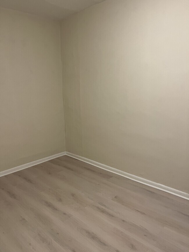 Photo - 2238 S Darien St