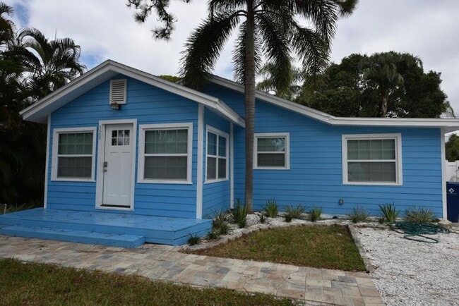 Building Photo - 528 Tennessee Ave
