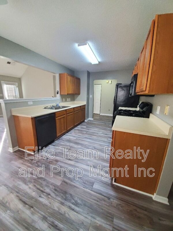 Photo - 10623 Campion Ct