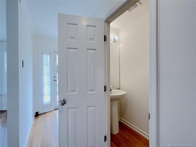 Photo - 180 Turn of River Rd Unit 4A