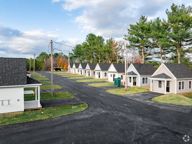 Building Photo - Randall Park Unit 26 Rental