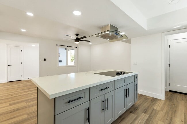 Photo - Remodeled 3 Bed 2 Bath 2 Car Garage Unfurnished 12 month lease with bonus room and AC in 2 car ga...