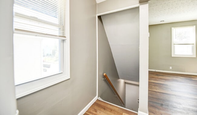 Photo - 366 Wrexham Ave Unit 366 1-2