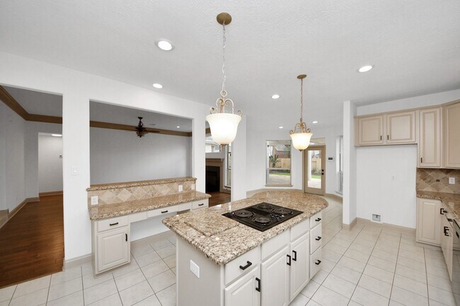 Photo - 8119 Meadow Vista Dr