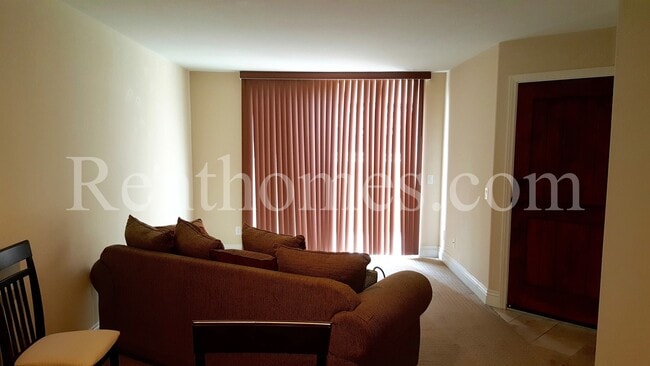 Photo - La Jolla / UTC, 3985 Nobel Dr #325 - Granite Counters, All Appliances, Near UCSD and the UTC Mall!