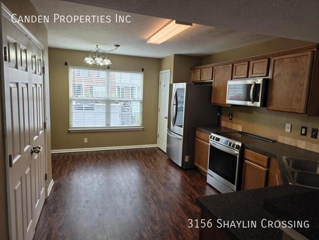Photo - 3156 Shaylin Crossing