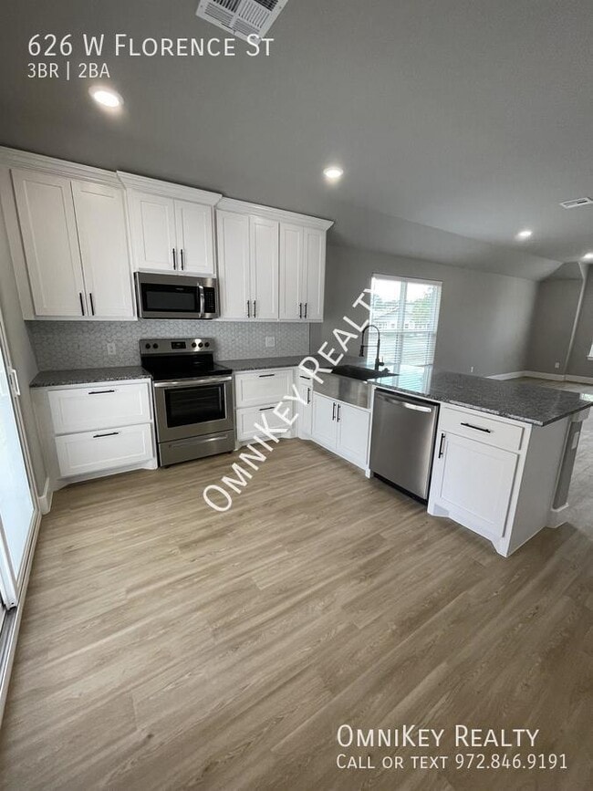 Photo - 626 W Florence St