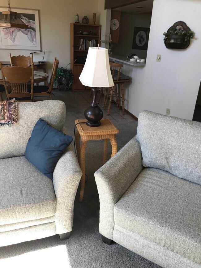 Vacation Rental Furnished Townhome with G... House Rental in