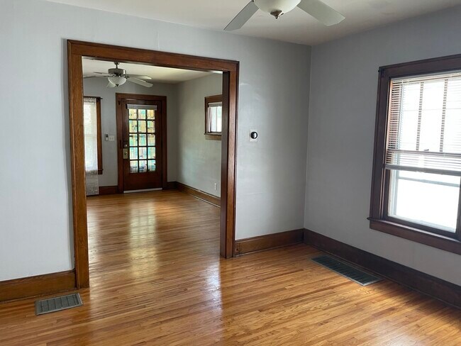 Photo - 346 Olentangy St
