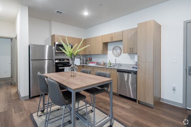 4BR, 4BA - 1,170SF - Kitchen
