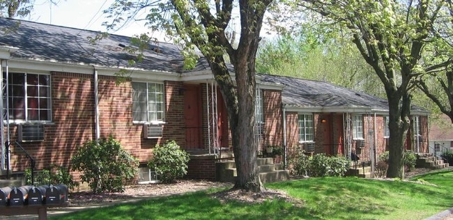 Ferndale Ridge Apartments - Ferndale Ridge Apartments