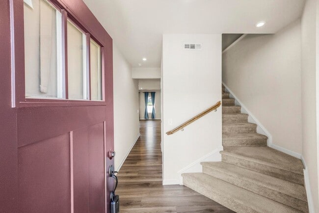 Photo - 247 Pryor Dr