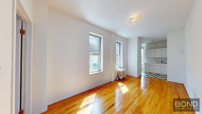Building Photo - 22 King St Unit 18 Rental