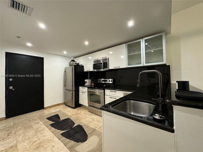 Photo - 3339 Virginia St Unit # 327