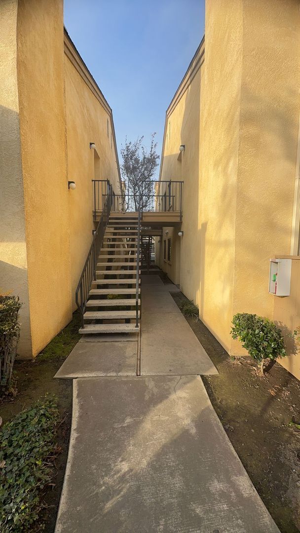 Photo - 2 Bed/2 Bath in Gated Community Condo Unit 252