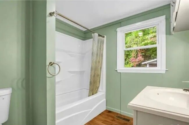 Photo - Charming 3-Bedroom Cottage with Garage & C...
