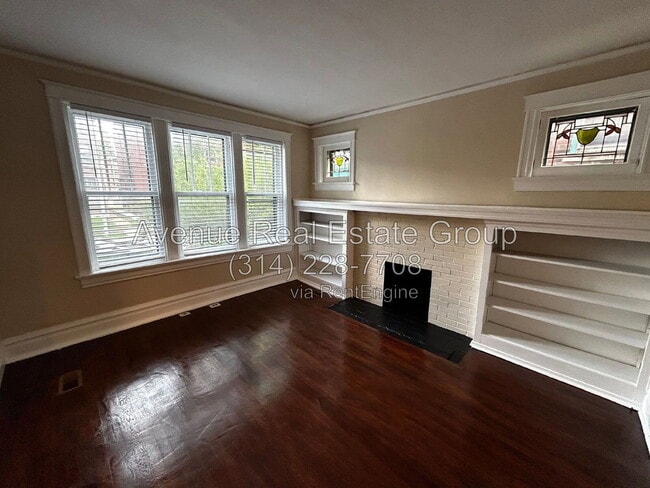 Photo - 6026 Pershing Ave