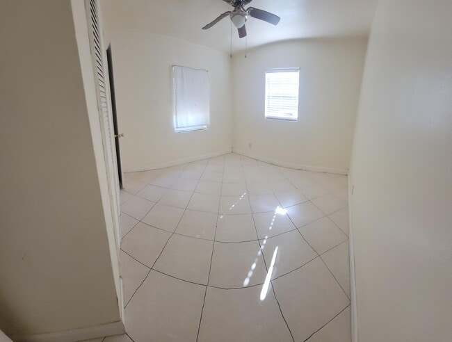 Photo - 709 Wisteria Ave