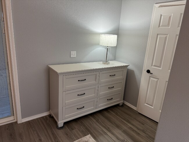 Photo - 4651 Grumman St Unidad 3