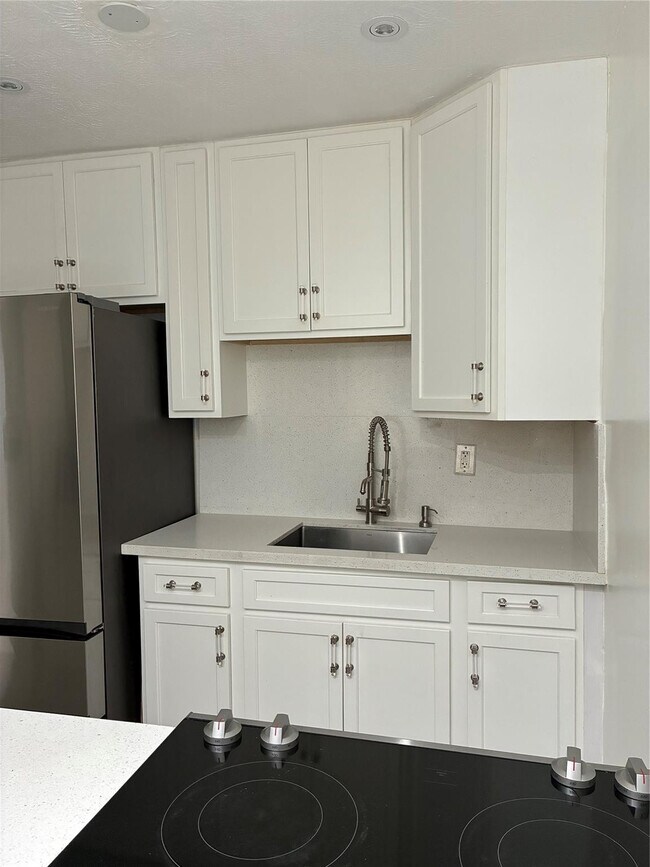 Photo - 2816 NW 7th St