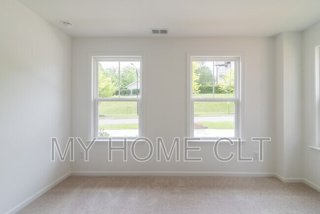 Photo - 1816 Alexander Village Main Dr