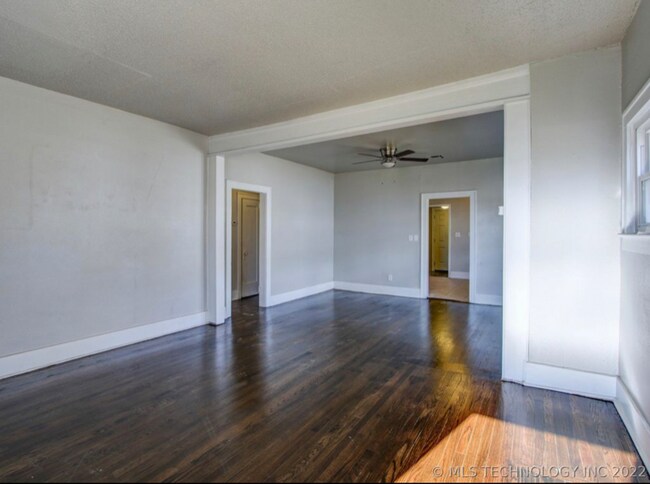 Photo - 2727 W Reconciliation Way