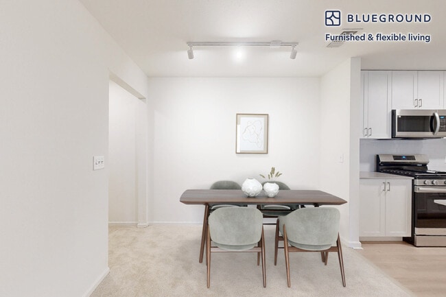 Photo - 313 Avalon Cir Unidad SI FL2-ID3729A