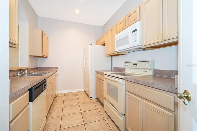 Photo - 7123 Yacht Basin Ave Unidad 333