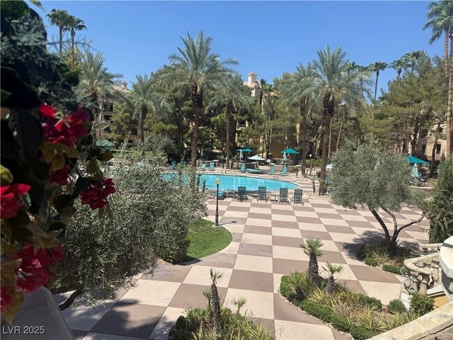 Building Photo - 220 E Flamingo Rd Unit 208 Rental