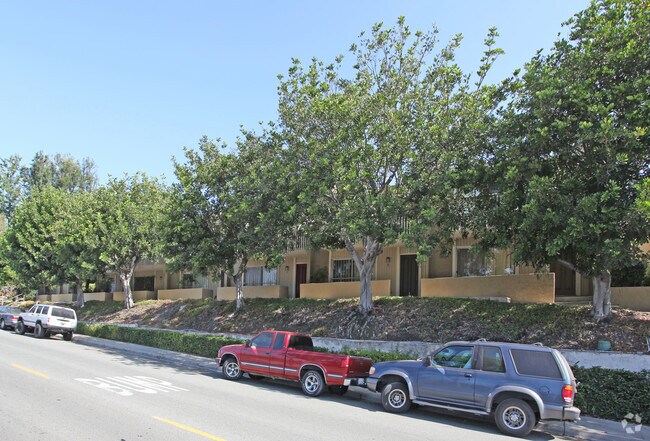 Photo - Parkway Villas