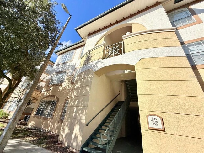 Building Photo - 17112 Carrington Park Dr Unit 932