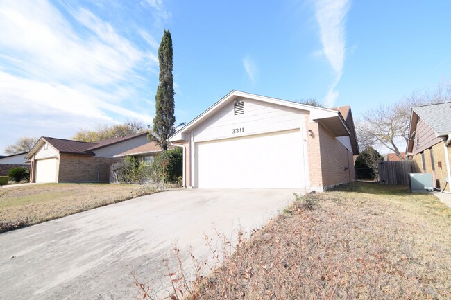 Photo - 3311 Johnson Dr