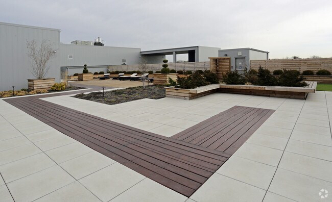 Photo - Ridge Pointe