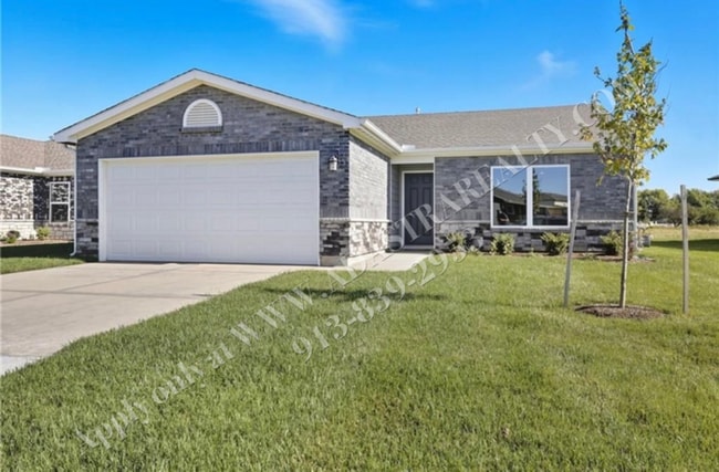 Building Photo - Brand New!! 3 Bed 2 Bath Home in Edgerton-Available NOW!!