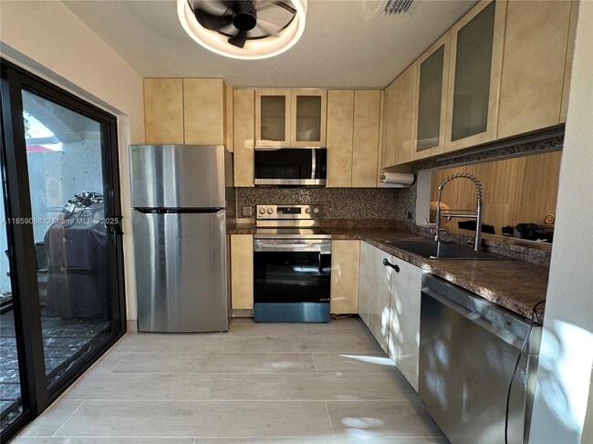Building Photo - 20940 Bay Ct Rental