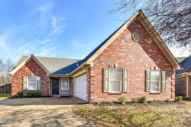 Photo - 764 Northwood West Cove