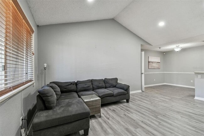 Photo - 10263 Gandy Blvd N Unit 2014
