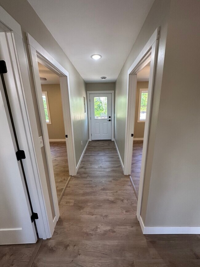 view to back patio - Island Glen Apartments