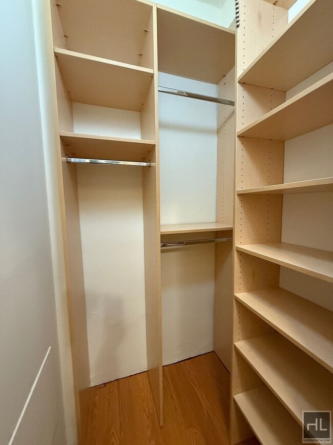 Photo - SECOND AVENUE Unidad 3M