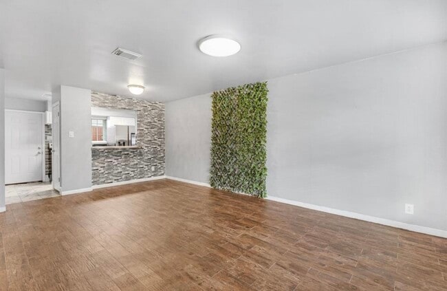 Photo - 3324 Burke Rd Unit 63