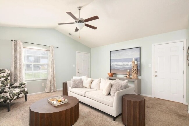 Photo - 138 Nathan Hale Dr