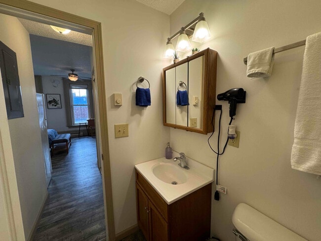 931 Middle St Unit 102