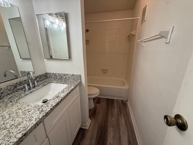 Photo - 7200 W T C Jester Blvd Unidad 1801